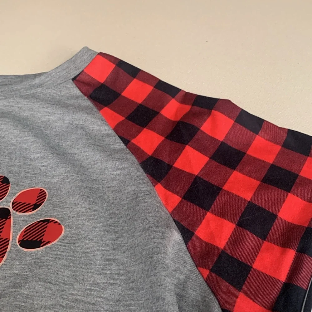 Dog lovers Womens Long Sleeve Shirt NWOT